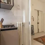 Chiara In - Affitti Brevi Italia בית הארחה