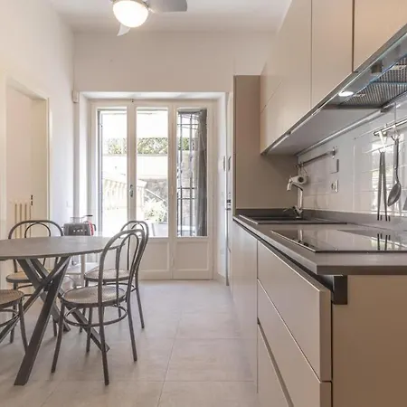 Chiara In - Affitti Brevi Italia Gasthof