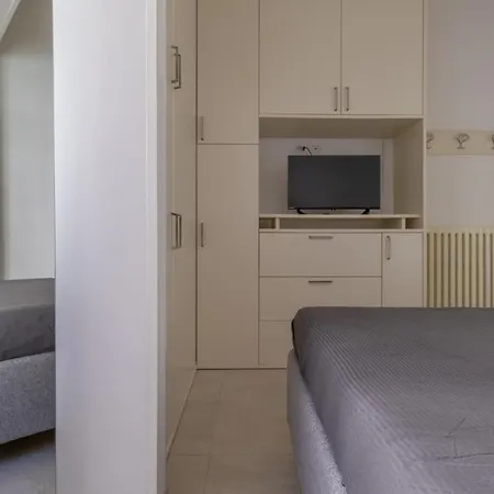 Chiara In - Affitti Brevi Italia Gasthof Florenz