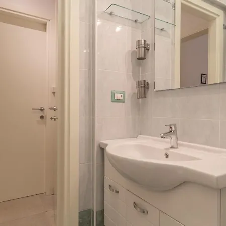 Chiara In - Affitti Brevi Italia Gasthof 3*
